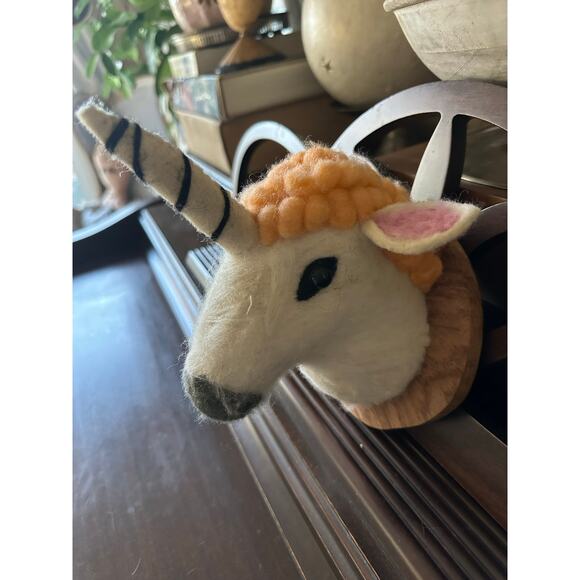 Vintage Unicorn felt Head Wall Mount Decor karma living whimsical nursery art - Picture 3 of 13